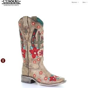 Corral women's embroidered boots, size 8, fits large calves.